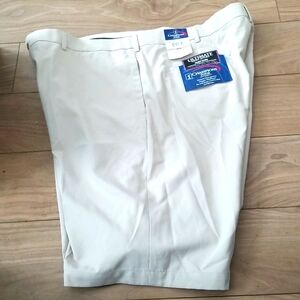 NWT Champions Tour Tan Golf Shorts 42